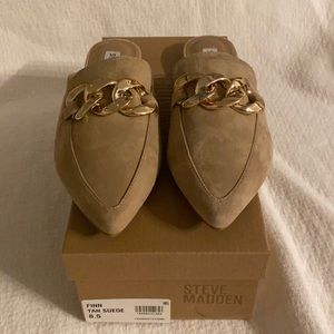 Tan Suede Steve Madden Finn Chain Pointed Mule